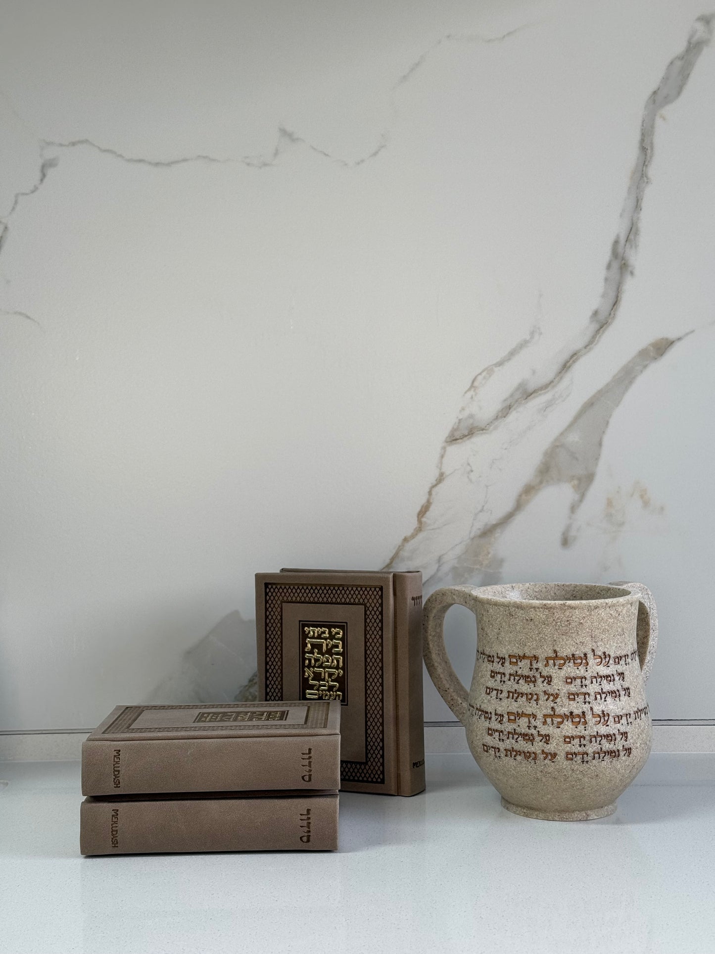 נטלה מהודרת דגם 09