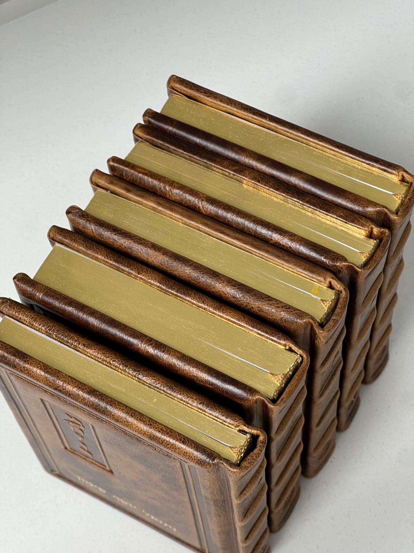 סט מחזורים גדול עור עתיק