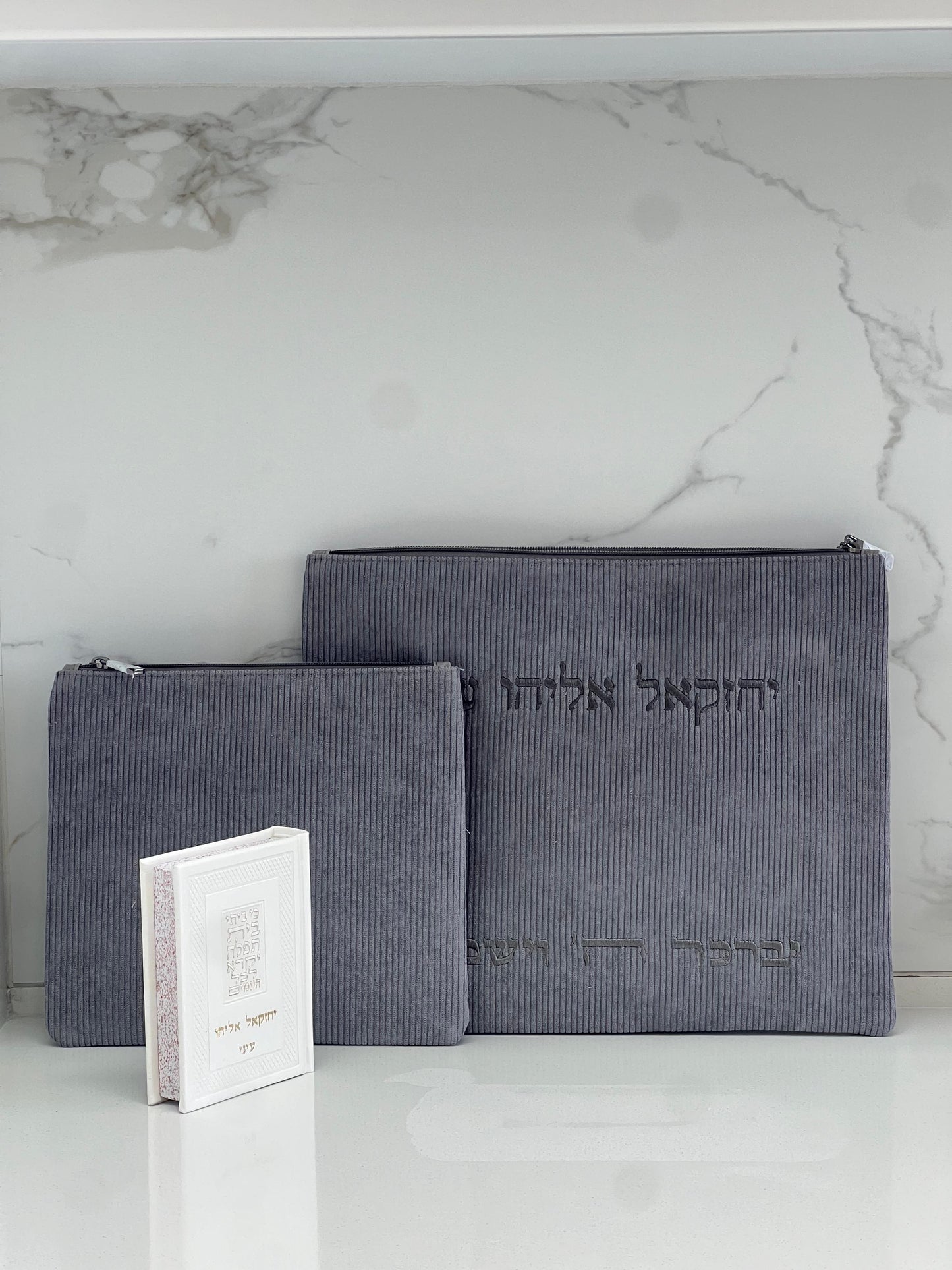 כיסוי טלית ותפילין קורדרוי אפור